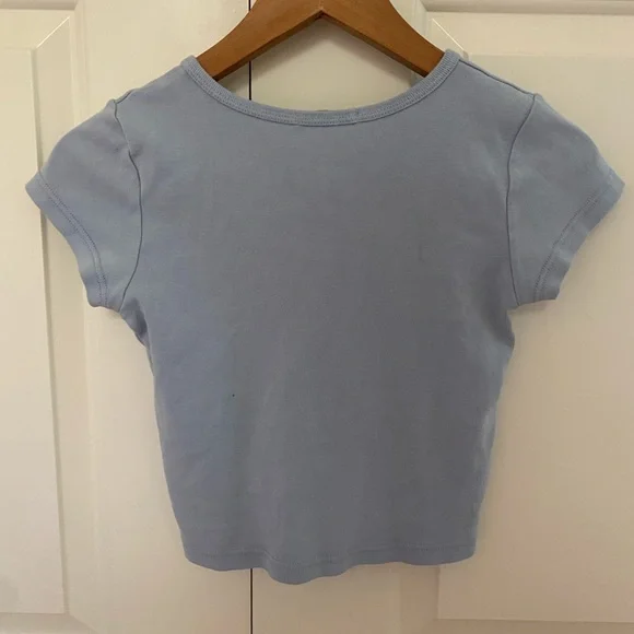 Brandy Melville Baby Blue Short Sleeve Crop Top - Picture 8 of 10